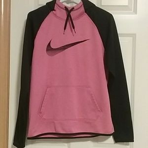 Nike Therma-Fit Hoodie